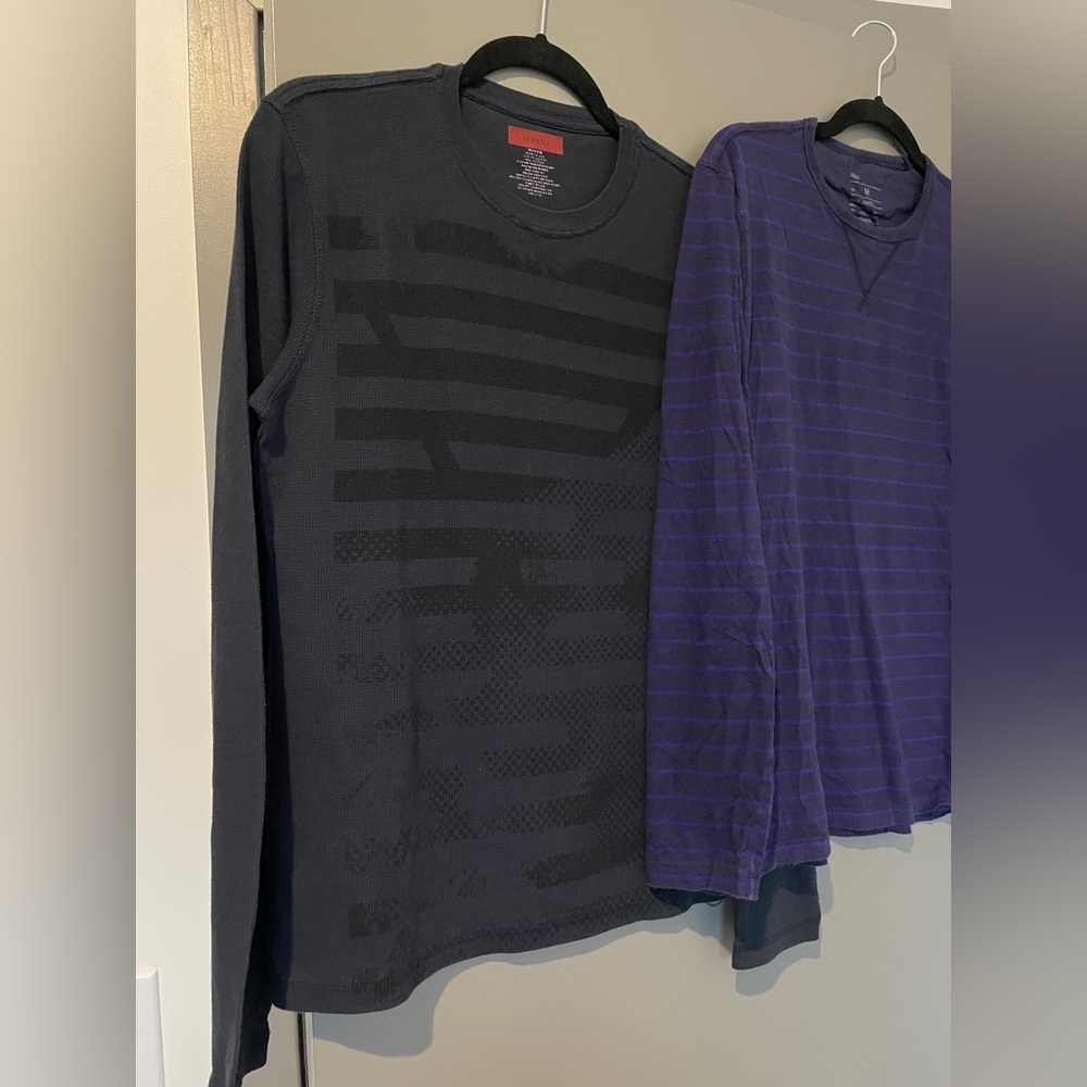 Bundle of waffle long-sleeve shirts - Picture 2 of 8